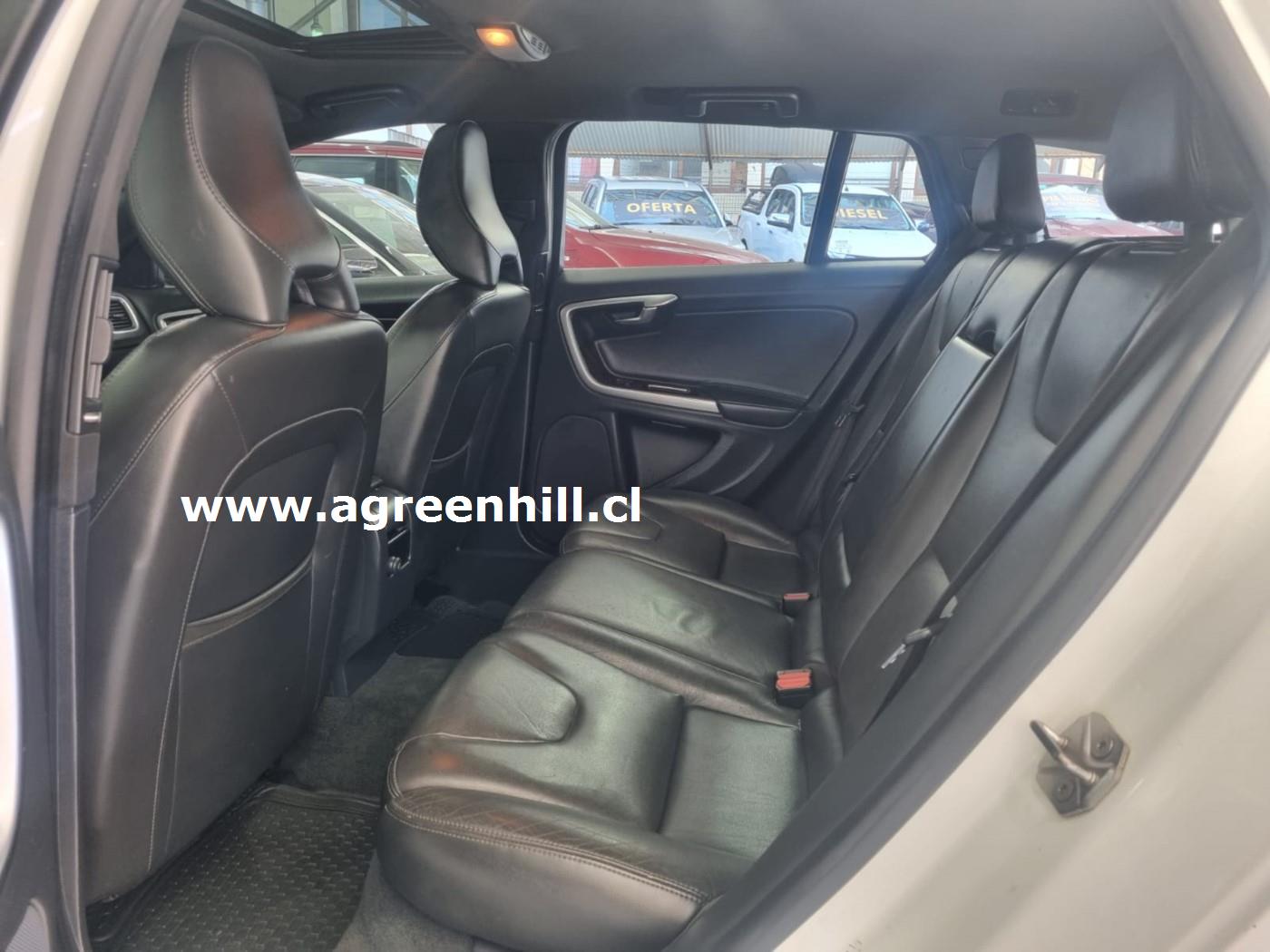 Venta de VOLVO V60 D4 2.4 LTD AWD AUT - 2 DUEÑOS
