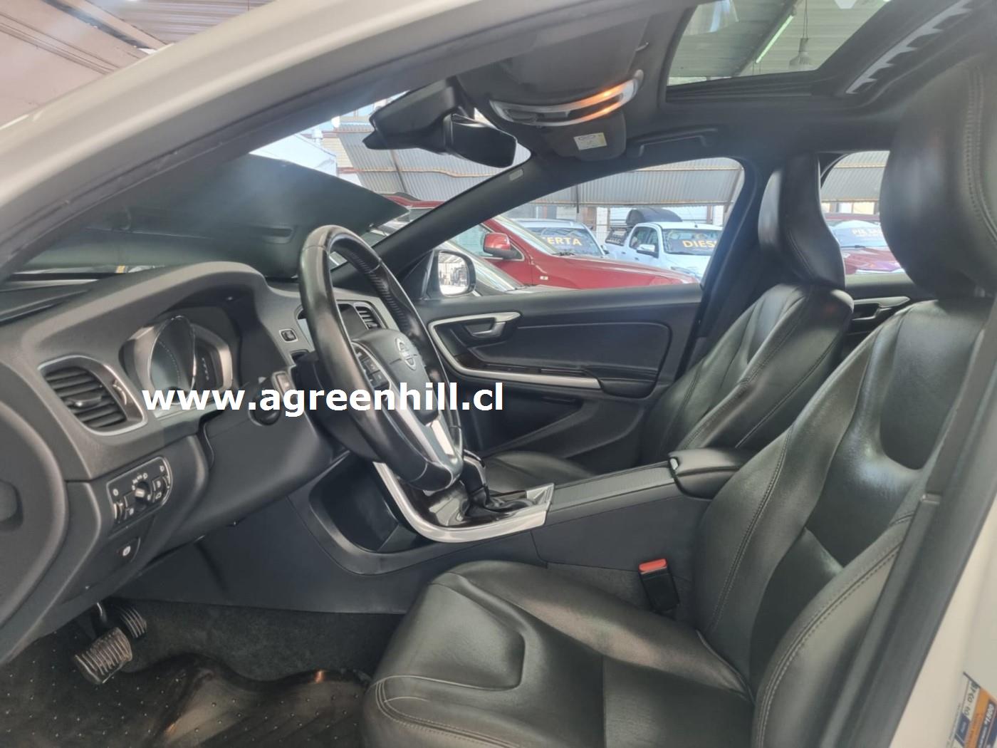 Venta de VOLVO V60 D4 2.4 LTD AWD AUT - 2 DUEÑOS
