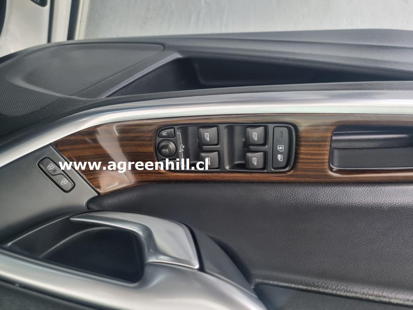Venta de VOLVO V60 D4 2.4 LTD AWD AUT - 2 DUEÑOS