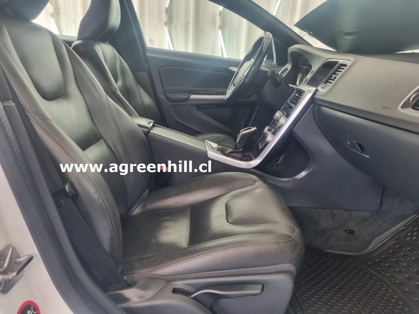 Venta de VOLVO V60 D4 2.4 LTD AWD AUT - 2 DUEÑOS