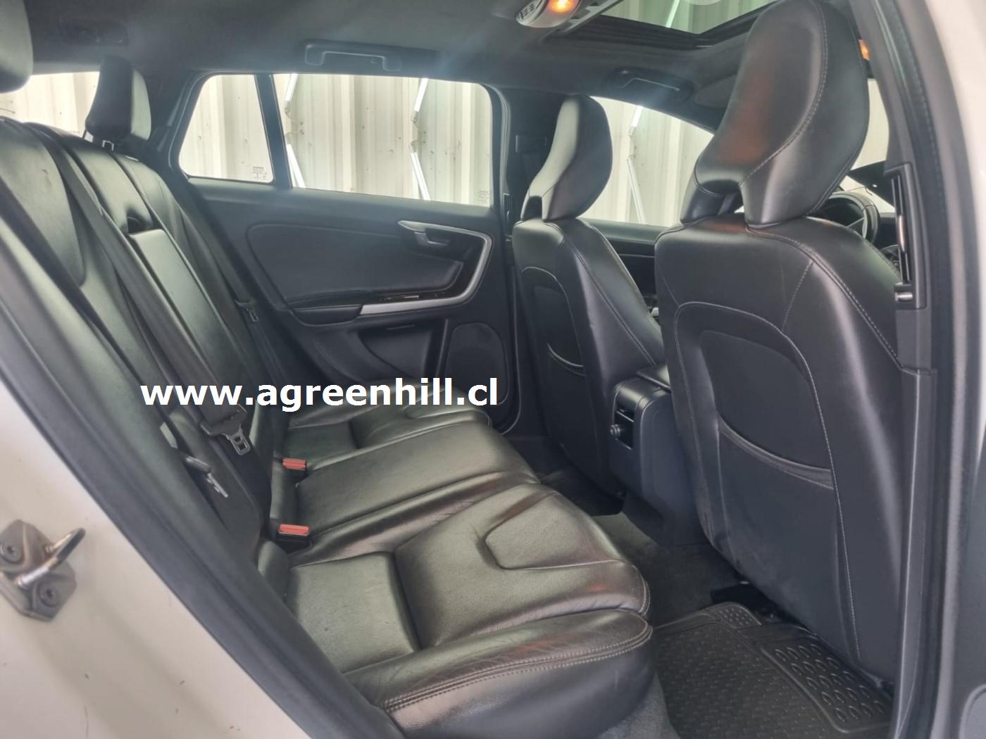 Venta de VOLVO V60 D4 2.4 LTD AWD AUT - 2 DUEÑOS