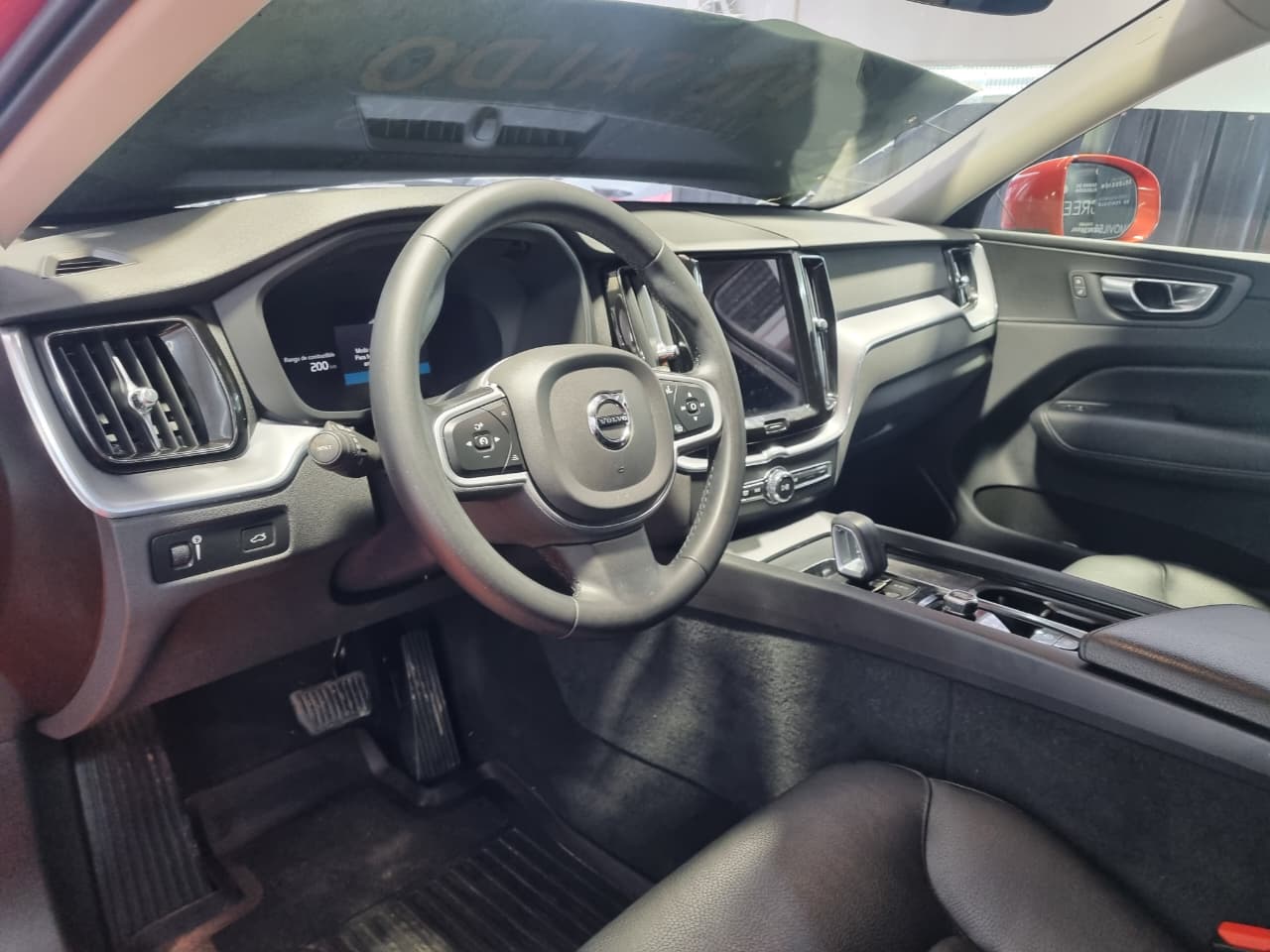 Venta de VOLVO XC60 2.0 B5 4X4 AUT - UN DUEÑO - HIBRIDO