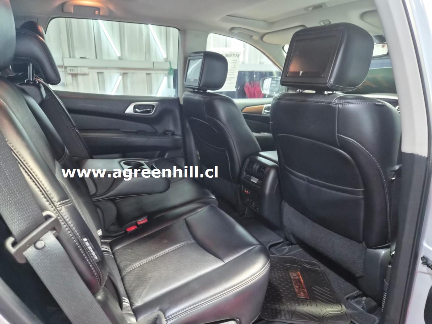 Venta de NISSAN PATHFINDER 4X4 3.5 AUT - 3 CORRIDAS DE ASIENTOS