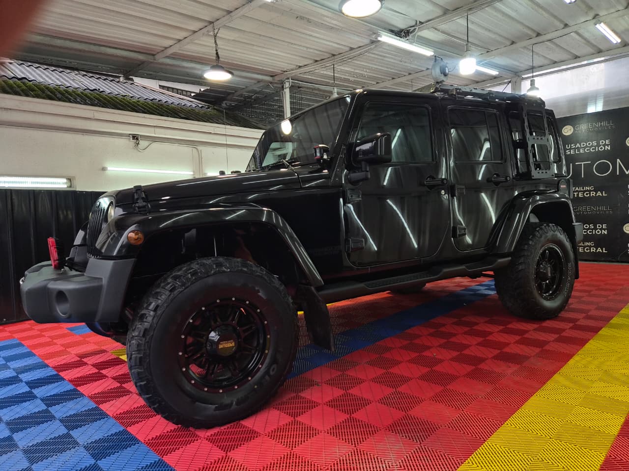 Venta de JEEP WRANGLER UNLIMITED SAHARA 2.8 4X4 AUT DIESEL 