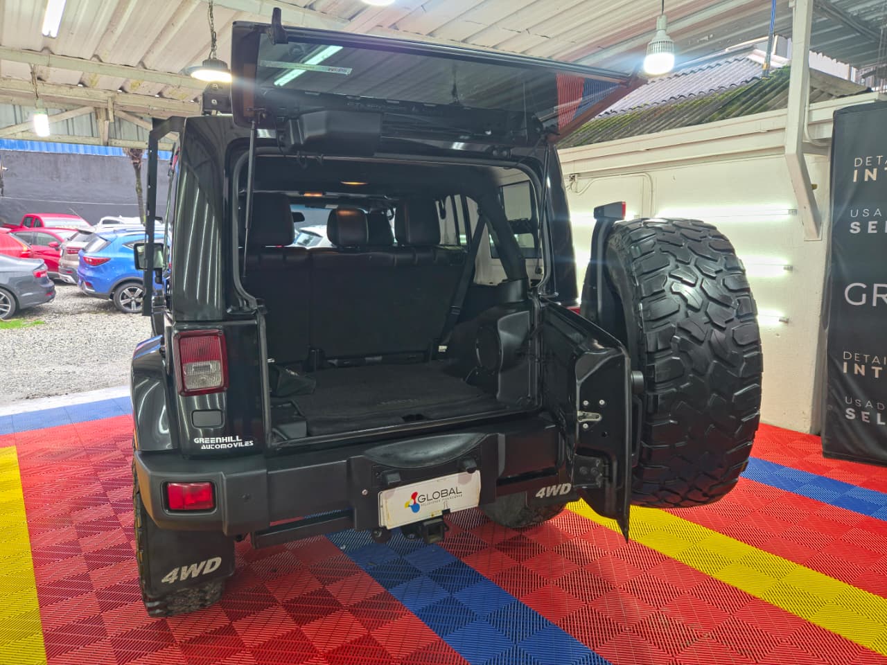Venta de JEEP WRANGLER UNLIMITED SAHARA 2.8 4X4 AUT DIESEL 