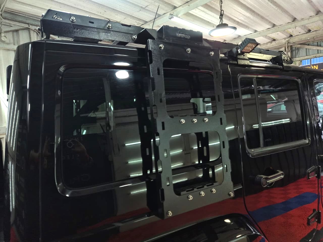 Venta de JEEP WRANGLER UNLIMITED SAHARA 2.8 4X4 AUT DIESEL 