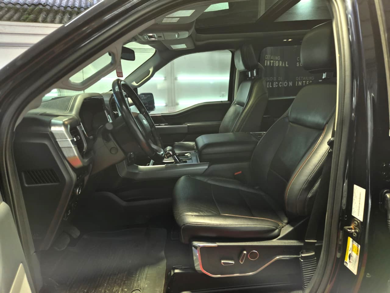 Venta de FORD F150 LARIAT LUXURY 3.0 4X4 AUT DIESEL