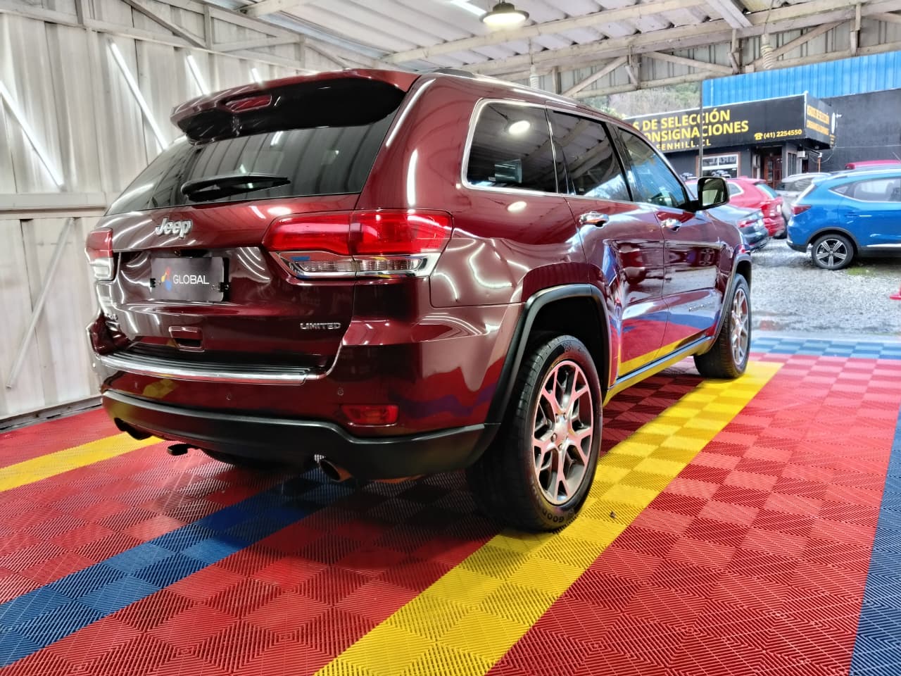 Venta de JEEP GRAND CHEROKEE LTD 3.0 4X4 AT DIESEL - 2DUEÑOS