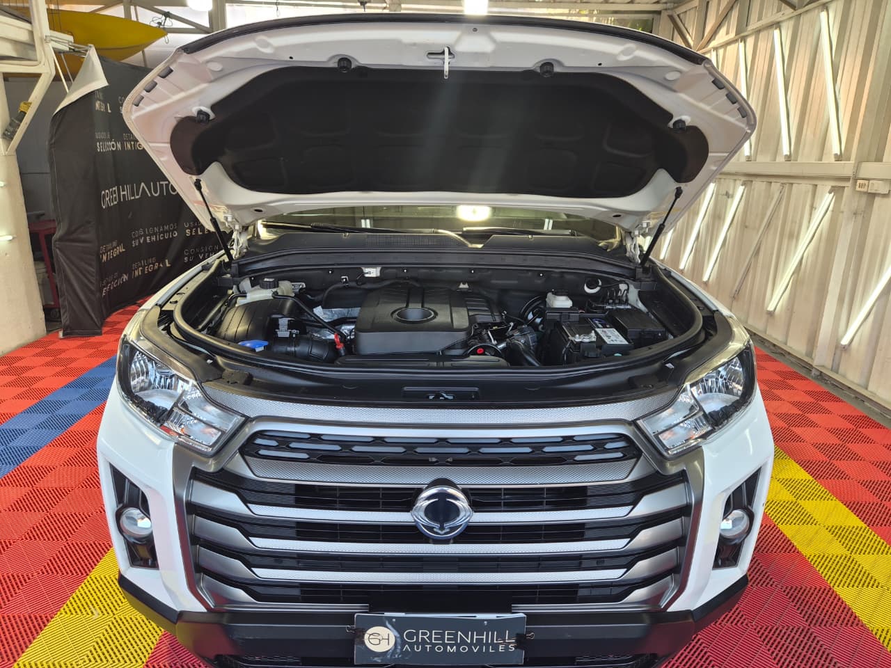 Venta de SSANGYONG GRAND MUSSO 2.2 4X2 AT DIESEL - UN DUEÑO 