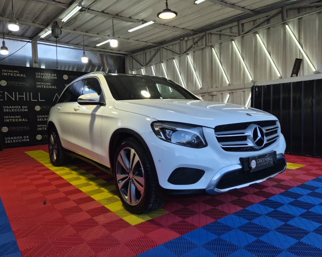 Venta de MERCEDES BENZ GLC250 2.0 4MATIC AT - UN DUEÑO