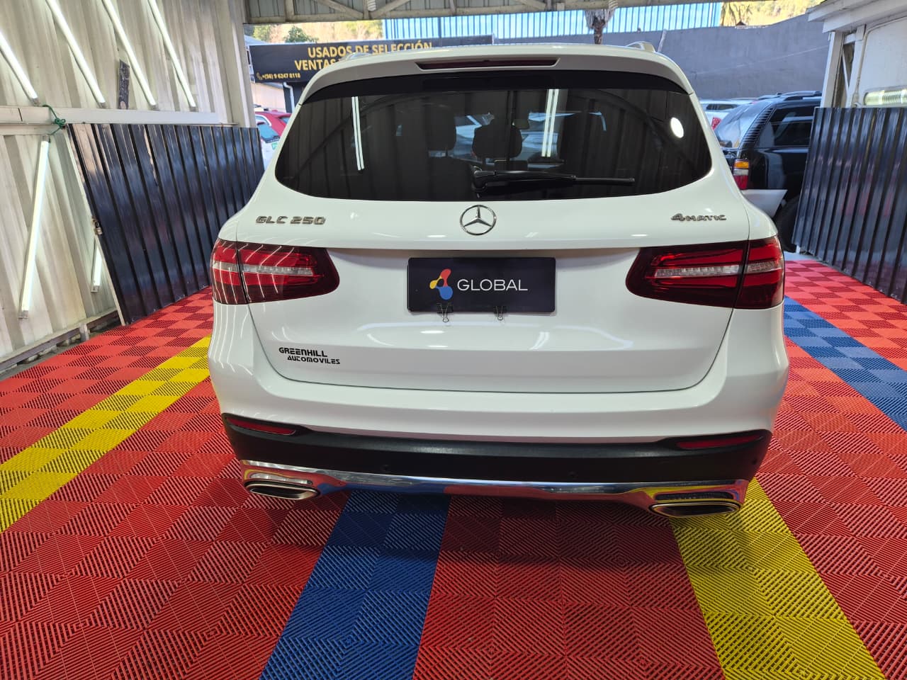 Venta de MERCEDES BENZ GLC250 2.0 4MATIC AT - UN DUEÑO