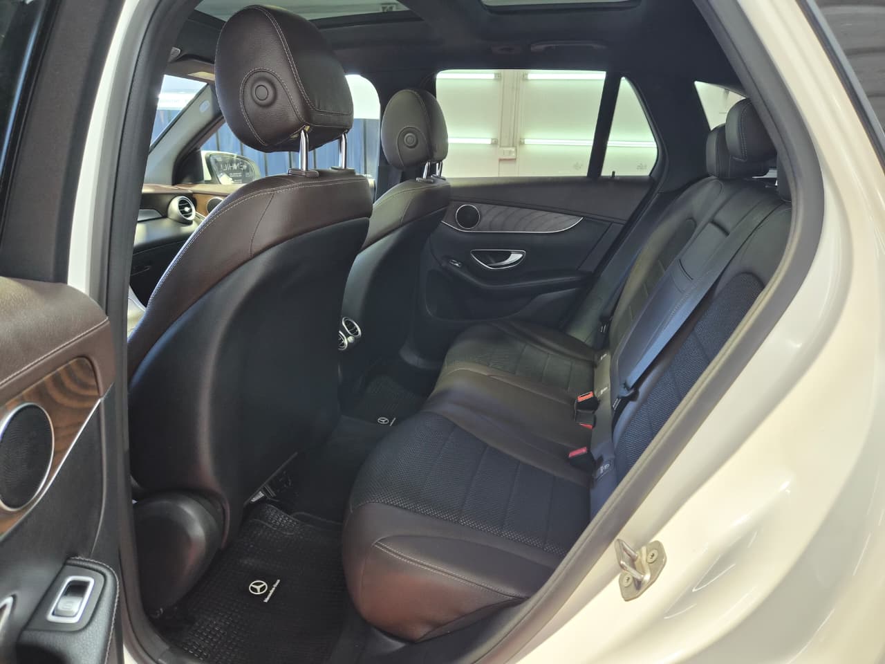 Venta de MERCEDES BENZ GLC250 2.0 4MATIC AT - UN DUEÑO