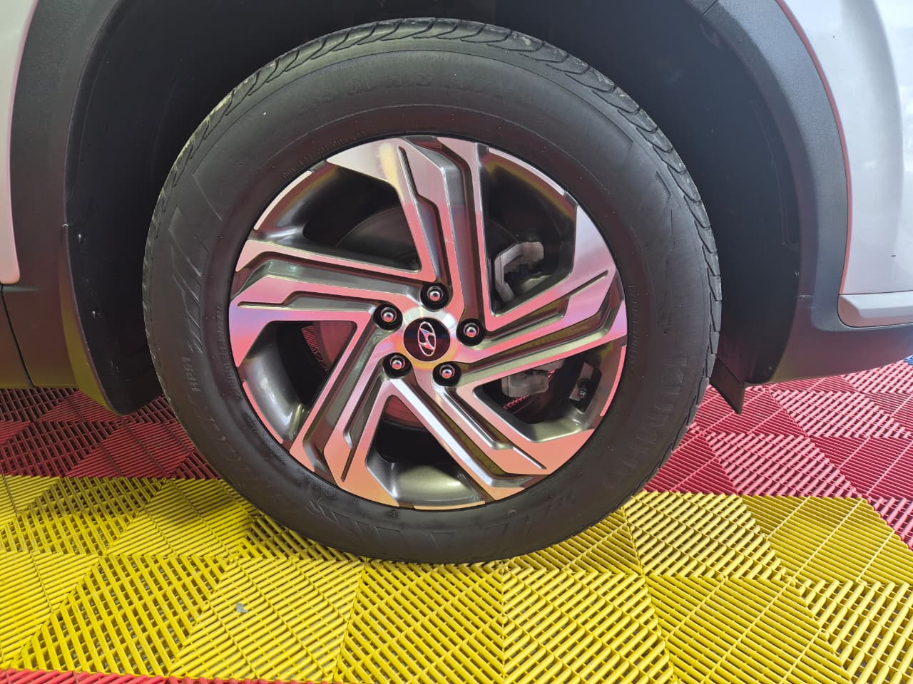 Venta de HYUNDAI SANTA FE 2.5 4X2 AT - 44 MIL KM 