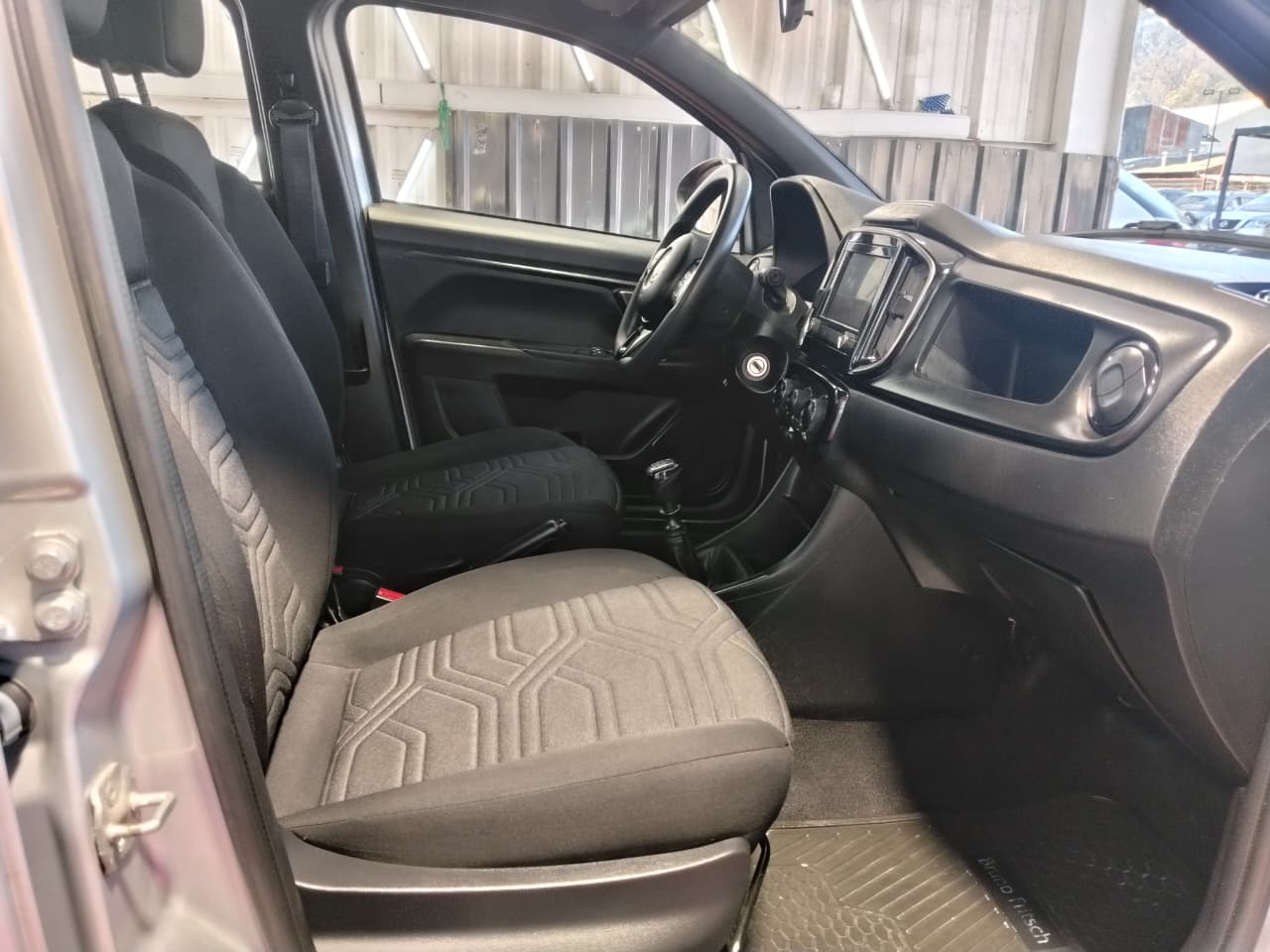 Venta de RAM  700 BIGHORN 1.4 4X2 MT - UN DUEÑO