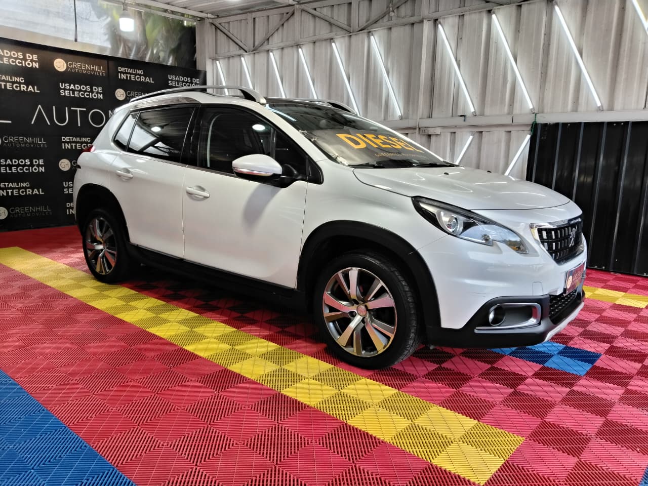 Venta de PEUGEOT 2008 ALLURE 1.5 4X2 DIESEL MT - UN DUEÑO