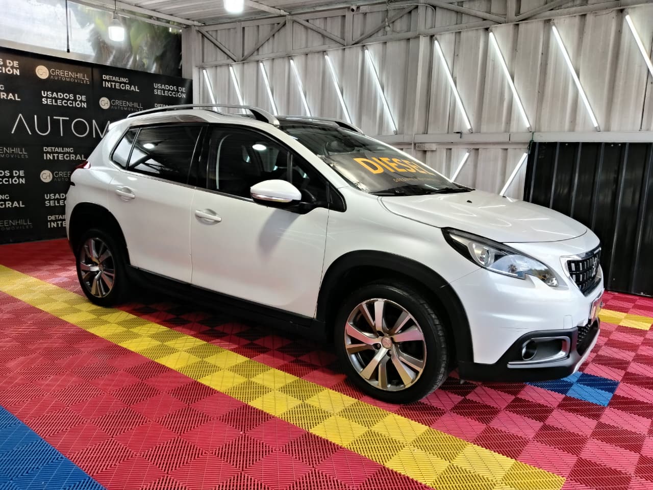 Venta de PEUGEOT 2008 ALLURE 1.5 4X2 DIESEL MT - UN DUEÑO