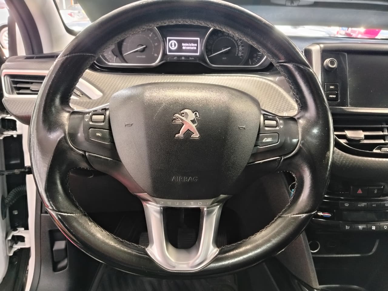 Venta de PEUGEOT 2008 ALLURE 1.5 4X2 DIESEL MT - UN DUEÑO