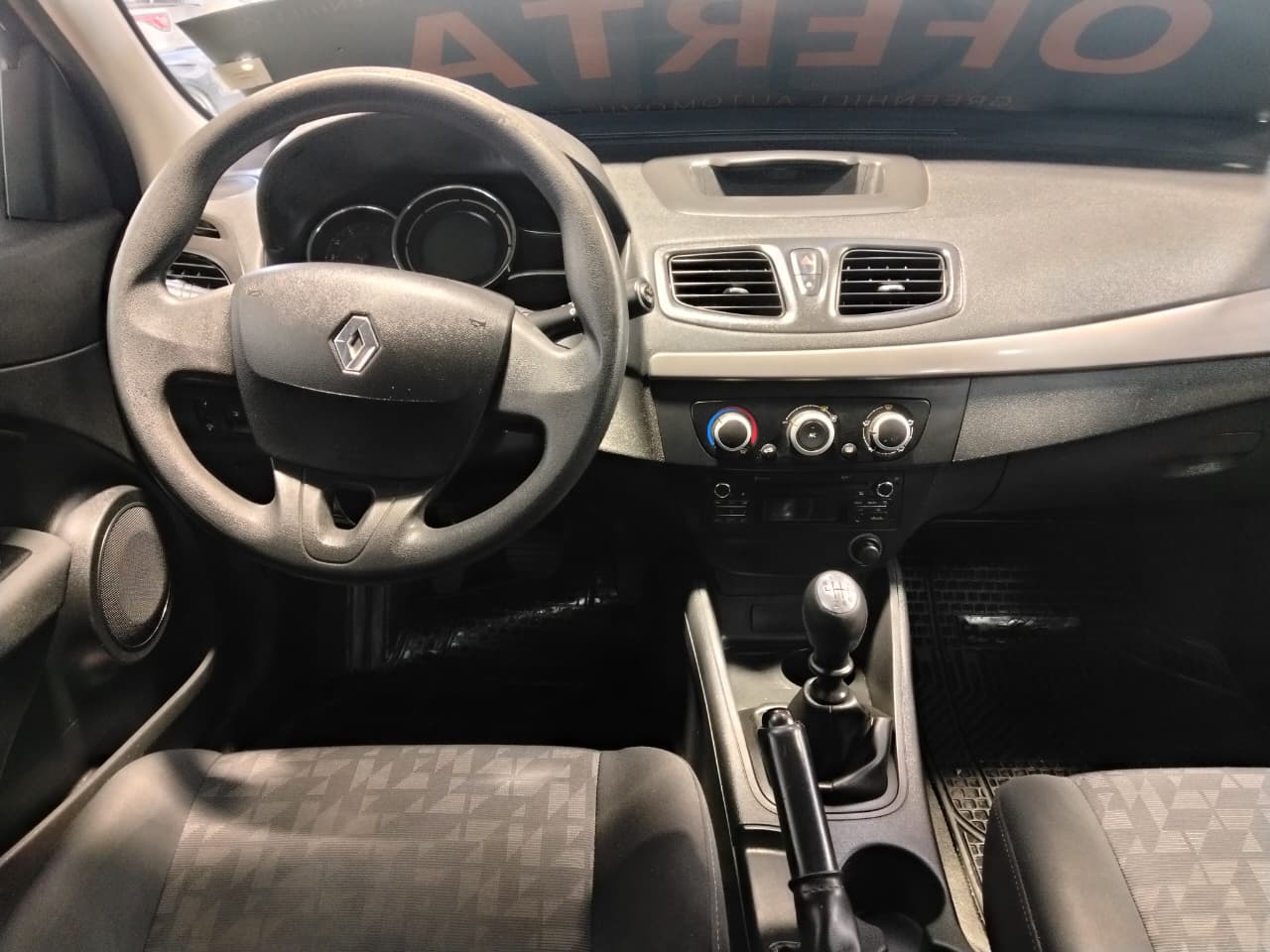 Venta de RENAULT FLUENCE EXPRESSION 2.0 4X2 MT - UN DUEÑO