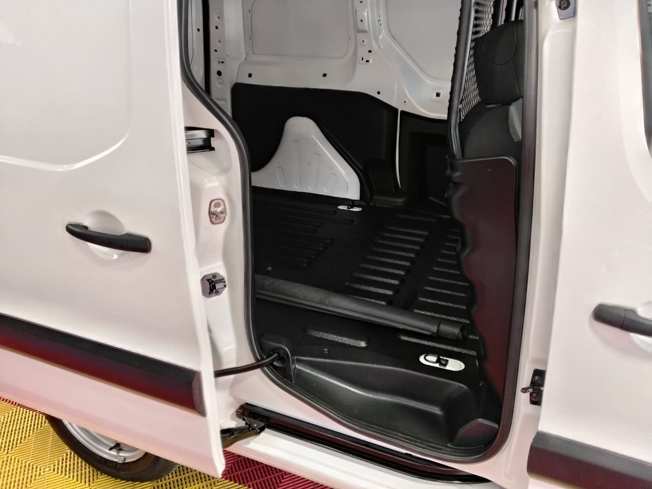 Venta de CITROEN BERLINGO HDI 1.6 DIESEL MT 