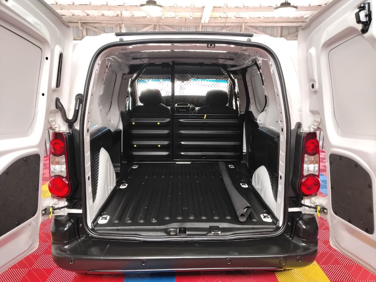 Venta de CITROEN BERLINGO HDI 1.6 DIESEL MT 