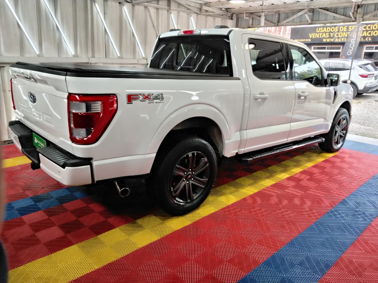 Venta de FORD F-150 LARIAT SPORT 5.0 AUT - UN DUEÑO