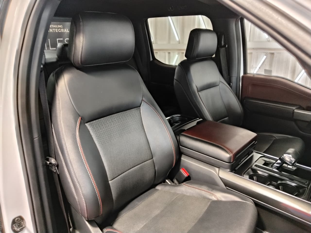 Venta de FORD F-150 LARIAT SPORT 5.0 AUT - UN DUEÑO
