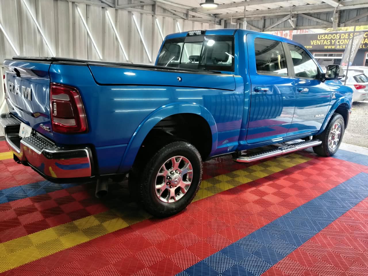 Venta de RAM  2500 LARAMIE 6.7 DIESEL 4X4 AUT - UN DUEÑO