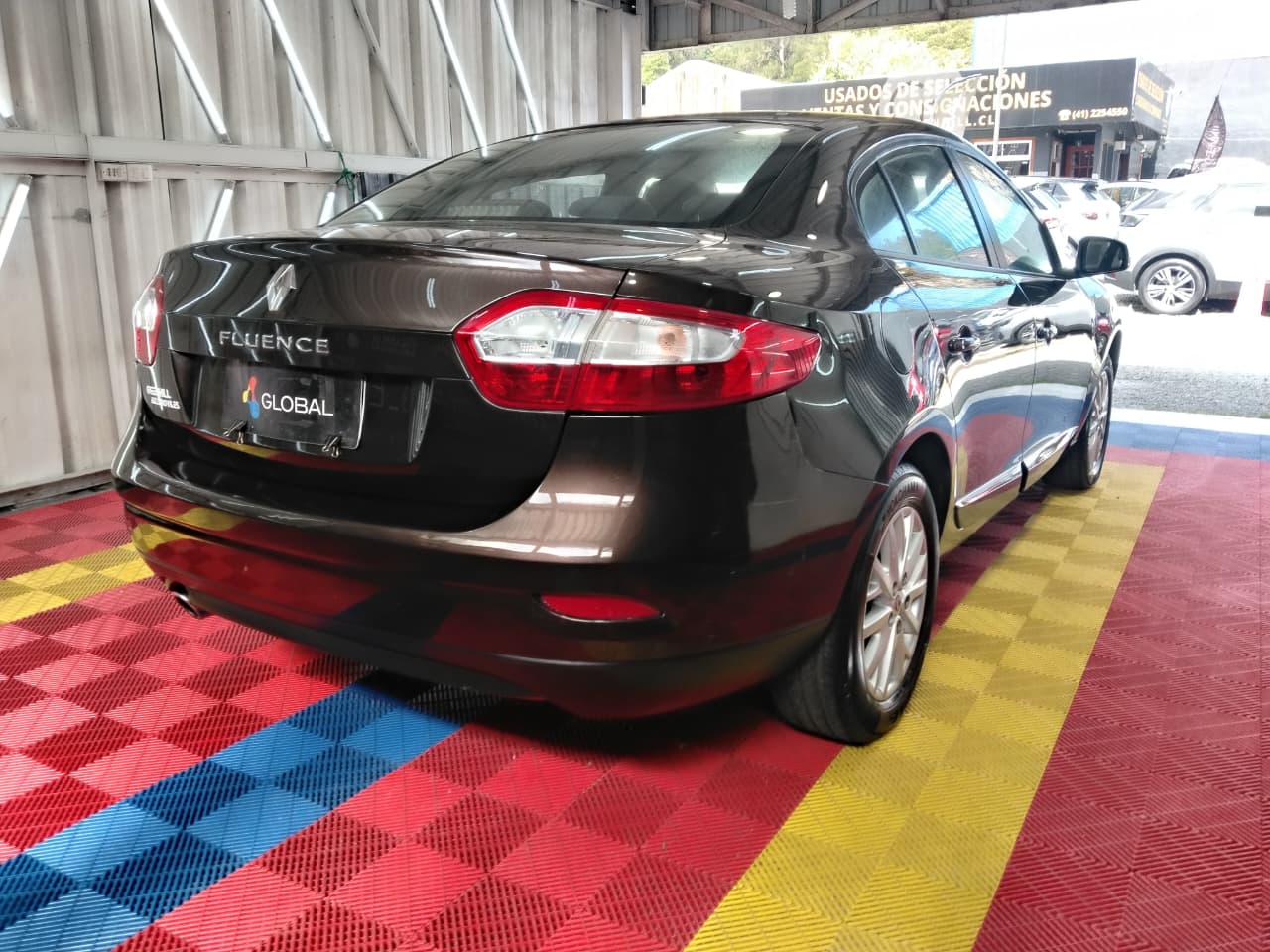 Venta de RENAULT FLUENCE EXPRESSION 2.0 4X2 MT - UN DUEÑO