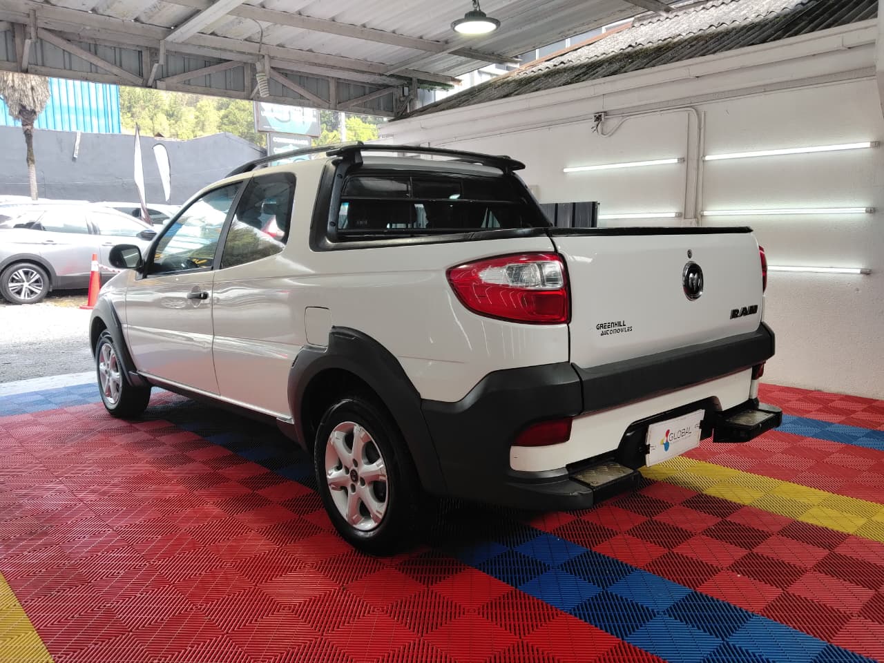 Venta de RAM  700 SLT 1.4 4X2 MT - 2 DUEÑOS 