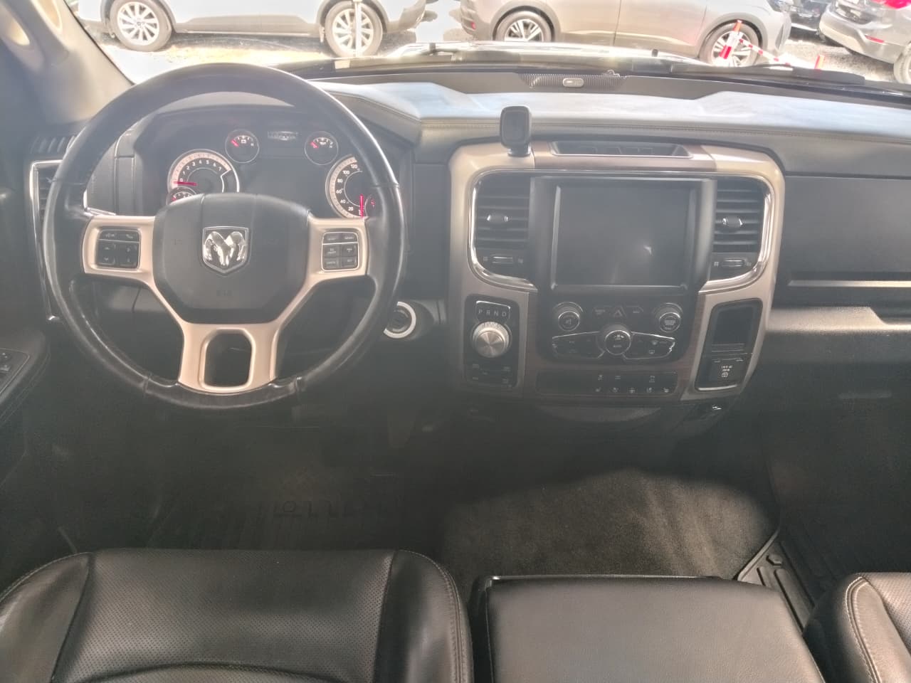 Venta de DODGE RAM 1500 5.7 LARAMIE 4X4 - UN DUEÑO