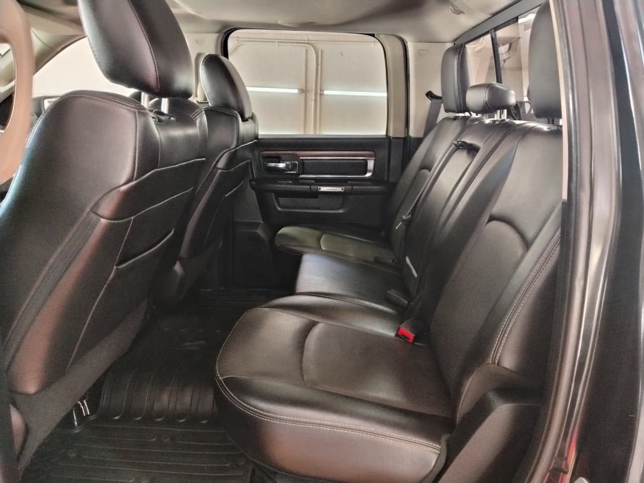 Venta de DODGE RAM 1500 5.7 LARAMIE 4X4 - UN DUEÑO