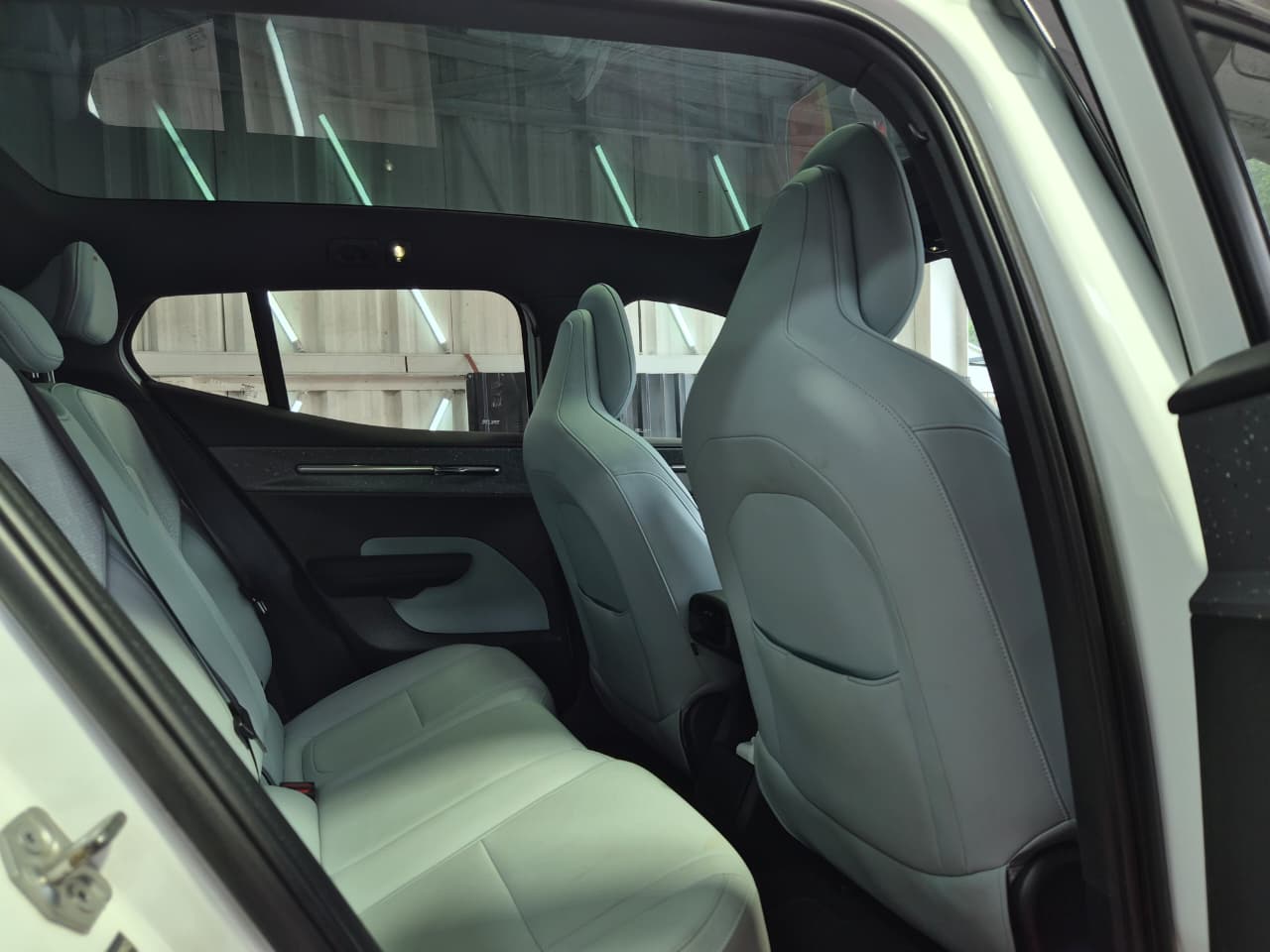 Venta de VOLVO EX30 E60 ULTRA AUT - 100% ELECTRICO