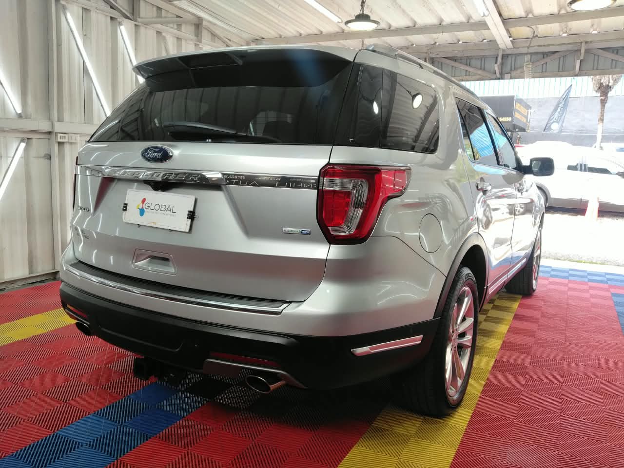 Venta de FORD EXPLORER 2.3 LTD 4X4 AUT - UN DUEÑO
