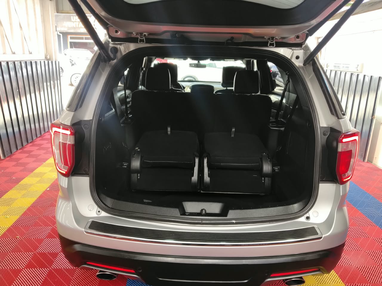 Venta de FORD EXPLORER 2.3 LTD 4X4 AUT - UN DUEÑO