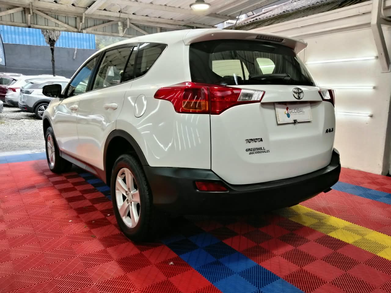 Venta de TOYOTA RAV4 2.5 4X2 MT - UN DUEÑO - PAGO CONTADO