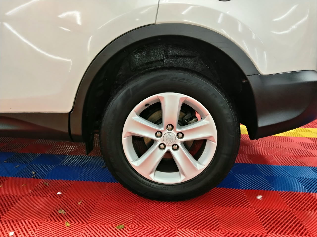 Venta de TOYOTA RAV4 2.5 4X2 MT - UN DUEÑO - PAGO CONTADO