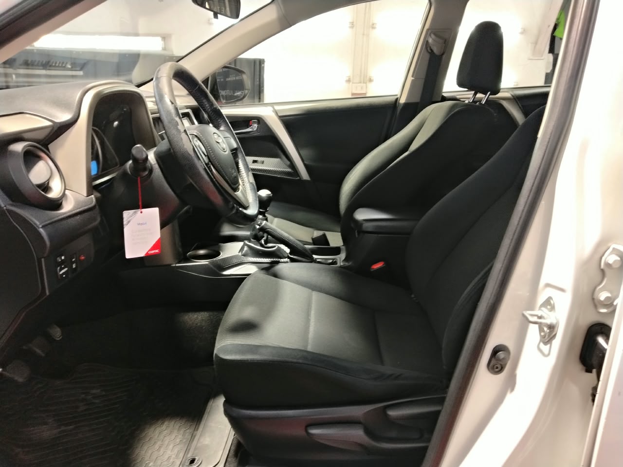 Venta de TOYOTA RAV4 2.5 4X2 MT - UN DUEÑO - PAGO CONTADO