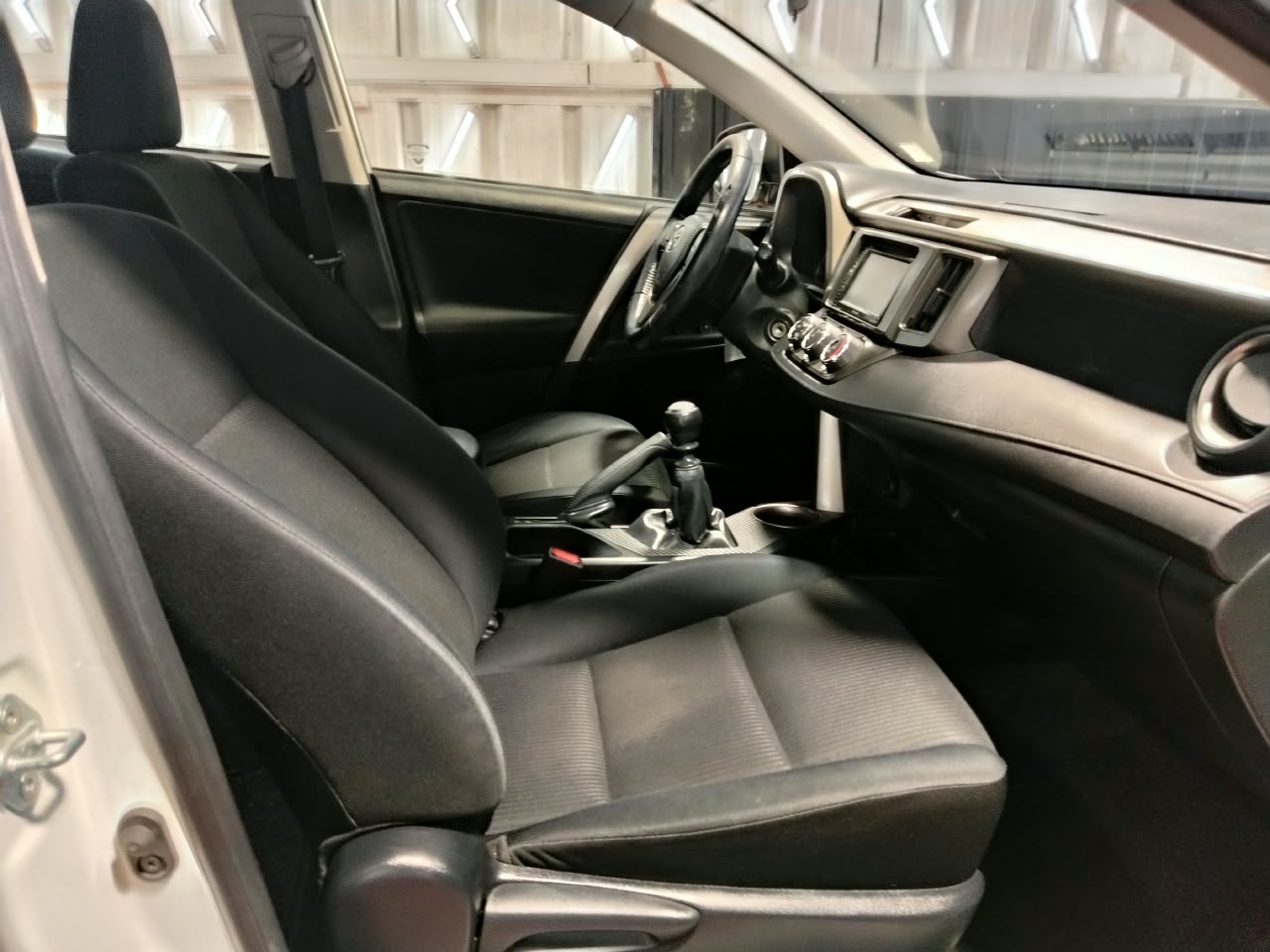 Venta de TOYOTA RAV4 2.5 4X2 MT - UN DUEÑO - PAGO CONTADO