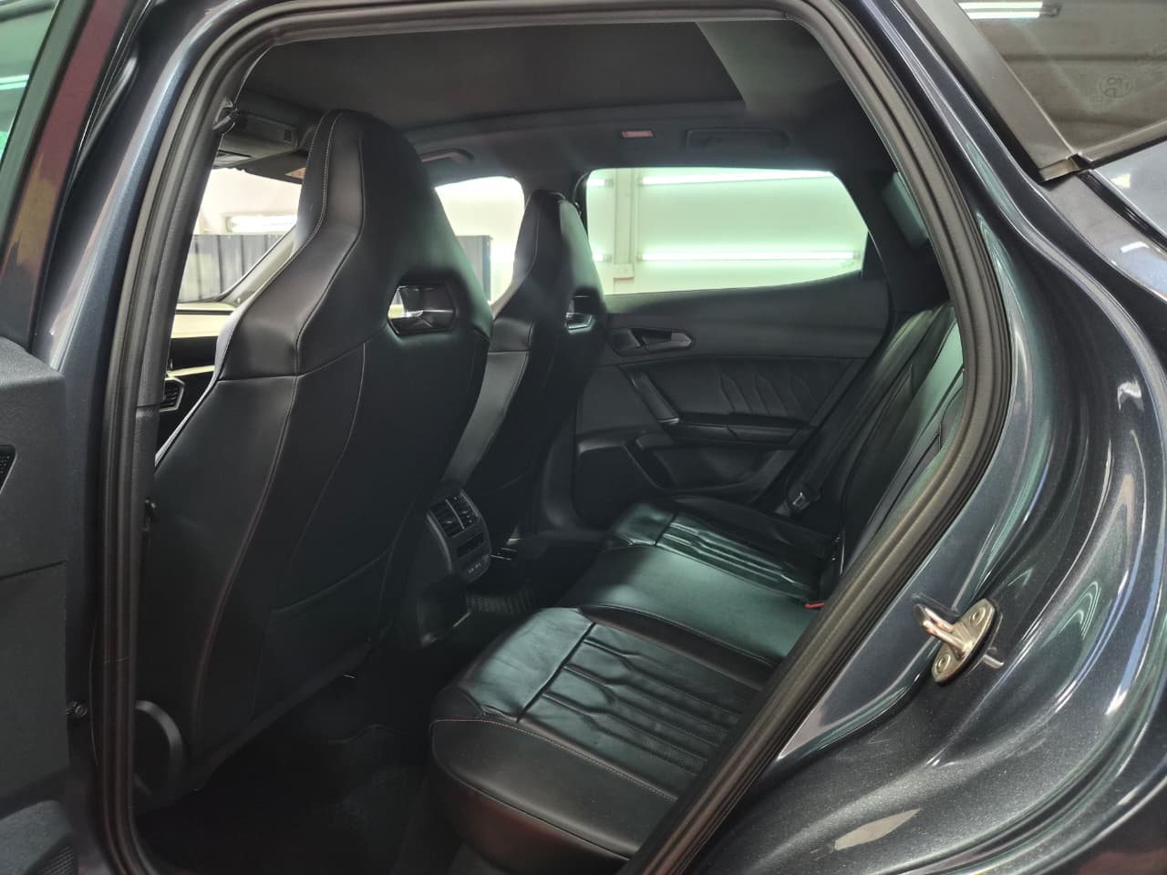Venta de CUPRA FORMENTOR TSI 2.0 4X2 AUT - UN DUEÑO